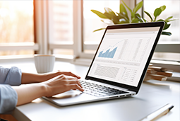 维多利亚老品牌VIC国际发布2024人才市场报告，新智人才看重稳定性和赛道前景